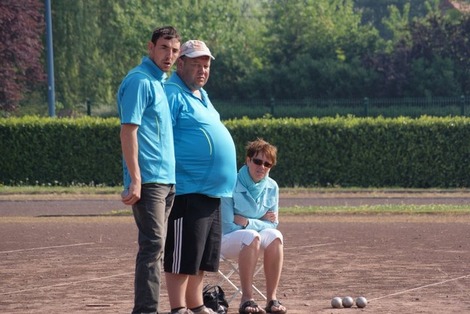 Marie Ange a froid ,Jimmy c'est mis à l'abris mdr Marie Ange a froid ,Jimmy c'est mis à l'abris mdr