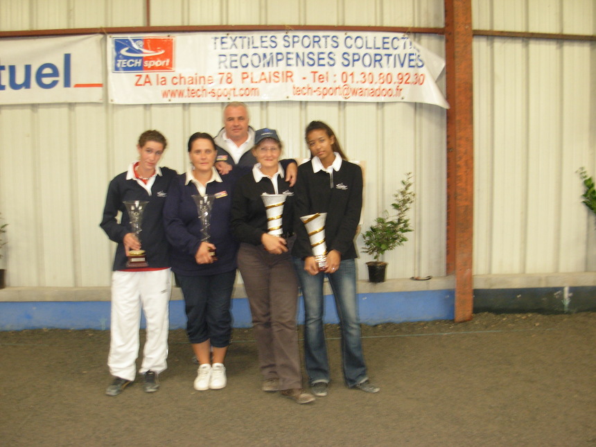 Laurent BLANCHET mr TECH SPORT et les finalistes