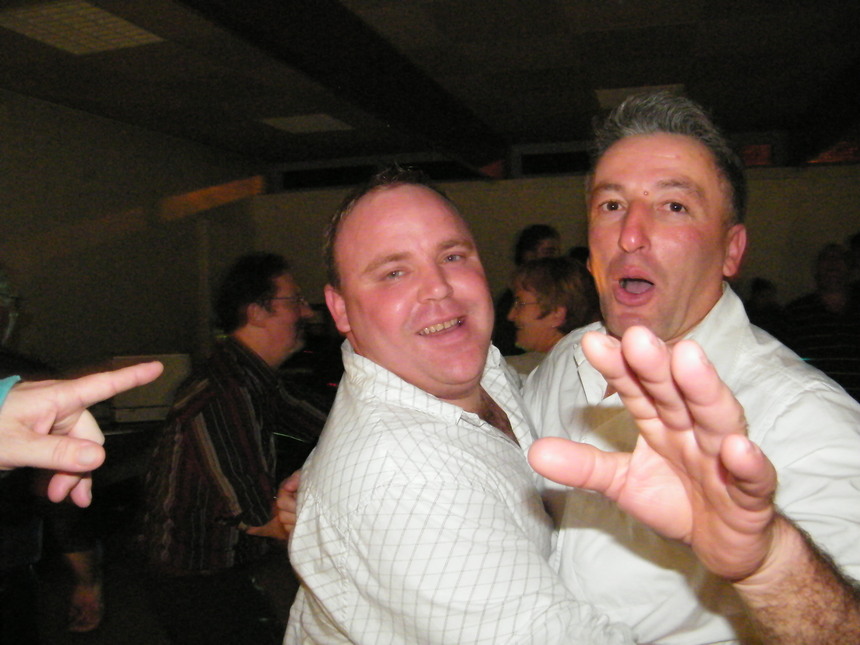 sans commentaire , vous etes mignonnes toutes les deux mdr sans commentaire , vous etes mignonnes toutes les deux mdr