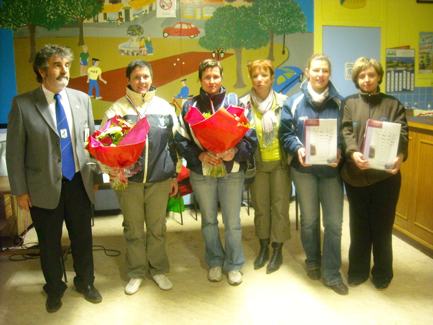 un délégué,Sophie Gelée Sylvia Crogiez , Marie Ange et les finaliste un délégué,Sophie Gelée Sylvia Crogiez , Marie Ange et les finaliste