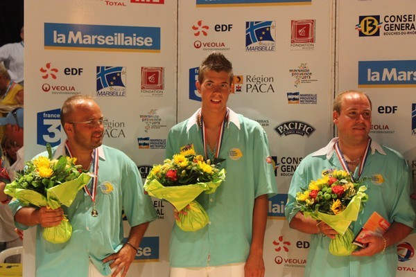 DYLAN ROCHER , le PRINCE de la MARSEILLAISE DYLAN ROCHER , le PRINCE de la MARSEILLAISE