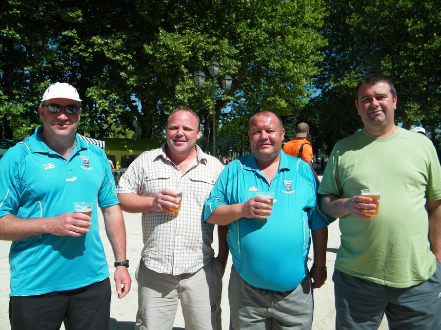 vous aviez besoin d'un remplaçant mdr vous aviez besoin d'un remplaçant mdr