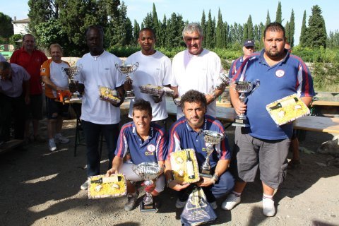 PEZENAS vainqueurs et finalistes