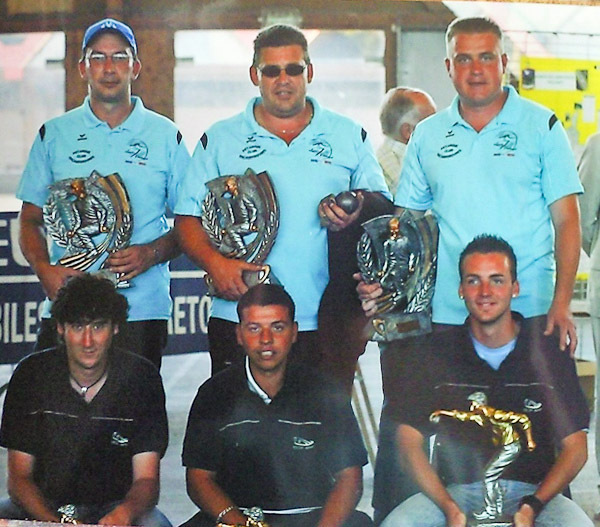 les vainqueurs (nos amis ch'tis) et Matthieu et ses petits sangliers bravo les vainqueurs (nos amis ch'tis) et Matthieu et ses petits sangliers bravo