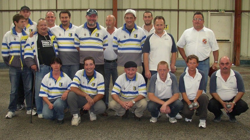 LIGUEIL 37 (maillots rayés) PARTHENAY 79 LIGUEIL 37 (maillots rayés) PARTHENAY 79