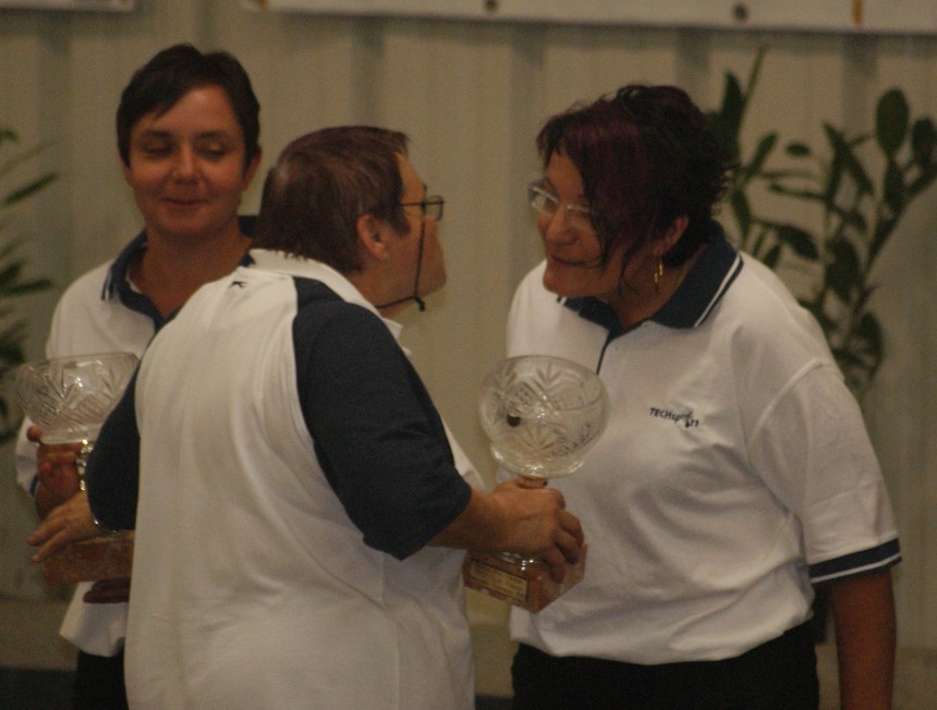 alors ,vèvète tu me l'a fait cette bise alors ,vèvète tu me l'a fait cette bise