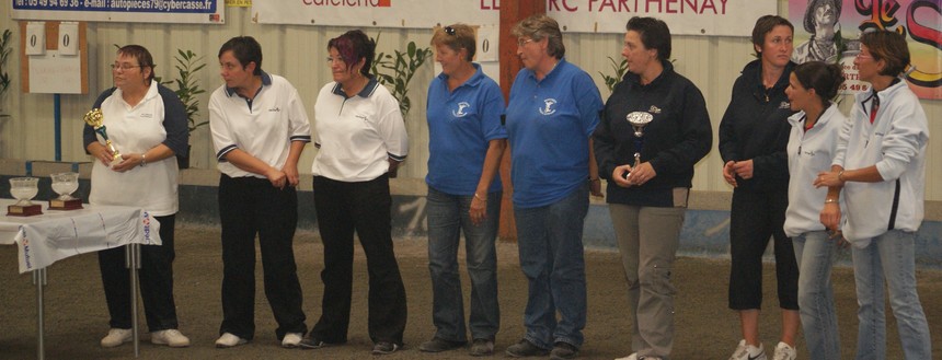 G. P. féminin TECH SPORT