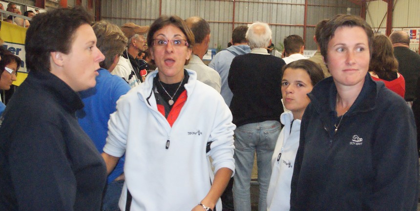 G. P. féminin TECH SPORT