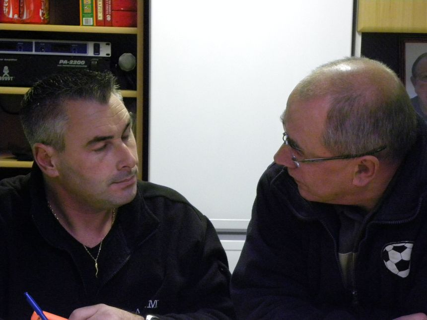 Bruno et José ,comment on va faire pour .................................................................... Bruno et José ,comment on va faire pour ....................................................................