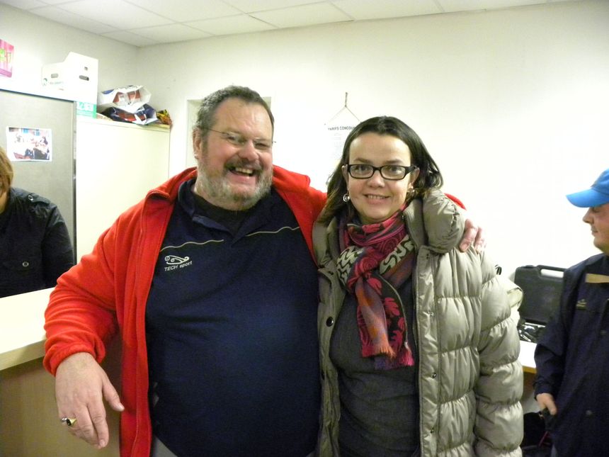 gros bisous Béa , merci à vous tous ,j'ai passé une trés bonne journée (à refaire) gros bisous Béa , merci à vous tous ,j'ai passé une trés bonne journée (à refaire)