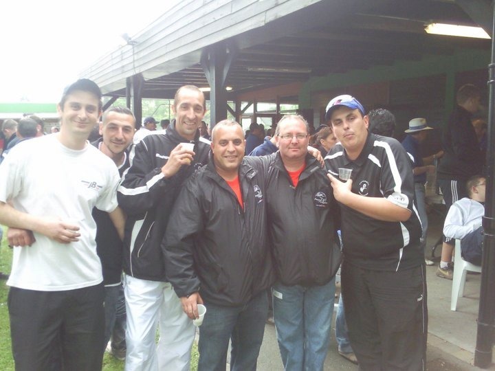 le fan club de tchouka ,bises les biloutes