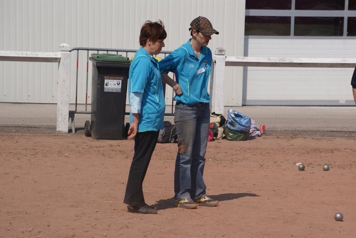 Claudette et Sandra Champagne de Burbure Claudette et Sandra Champagne de Burbure