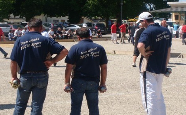 Joueurs et joueuses du Team officiel TECH SPORT 2011