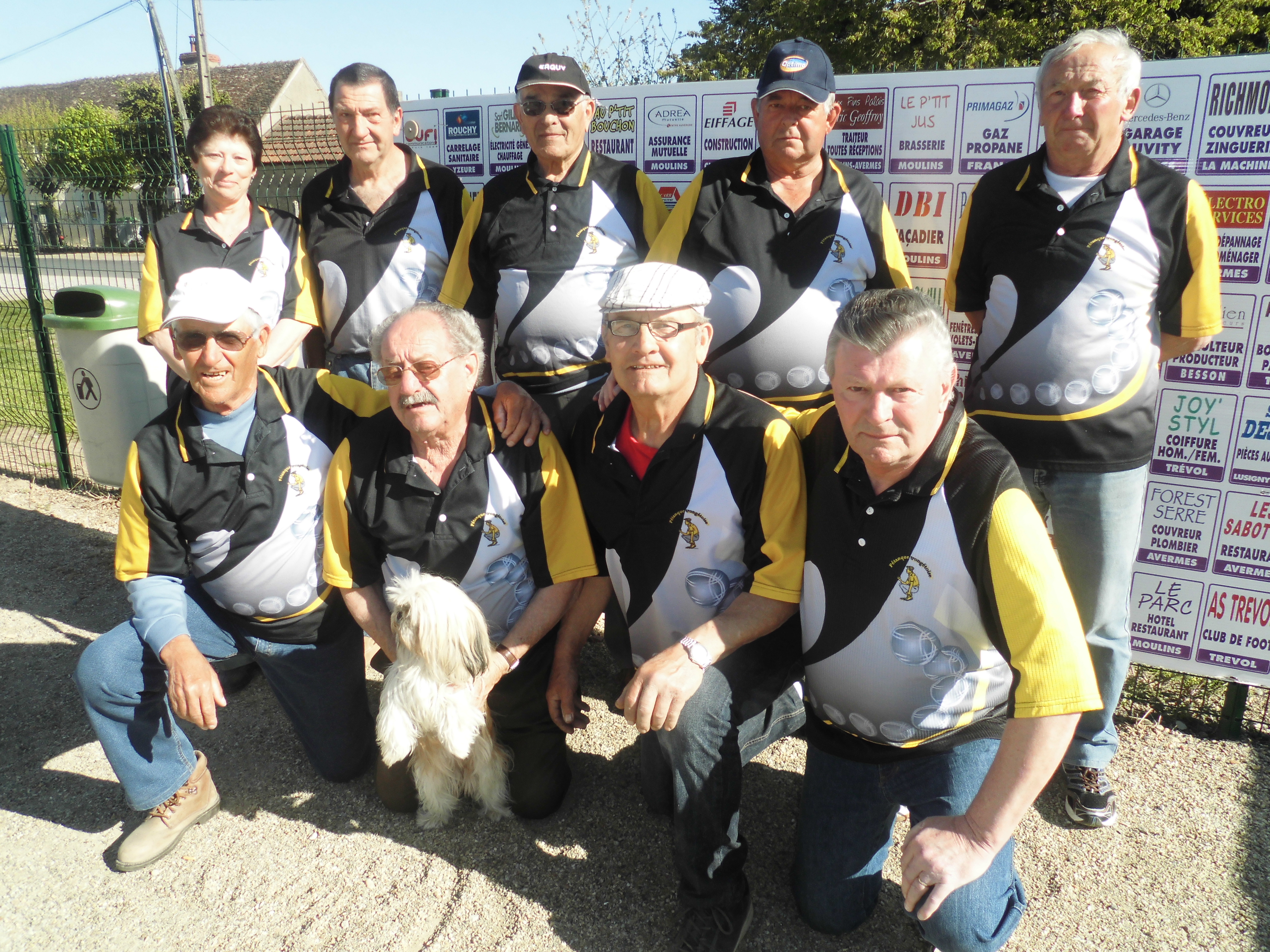 Equipe de TRONGET le 17 Avril 2014 à TREVOL