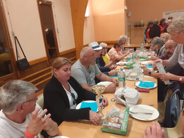 received_875933123053112 received_875933123053112