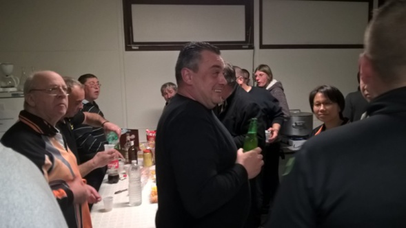 Tous réunis pour l'apéro et le diner !! Tous réunis pour l'apéro et le diner !!