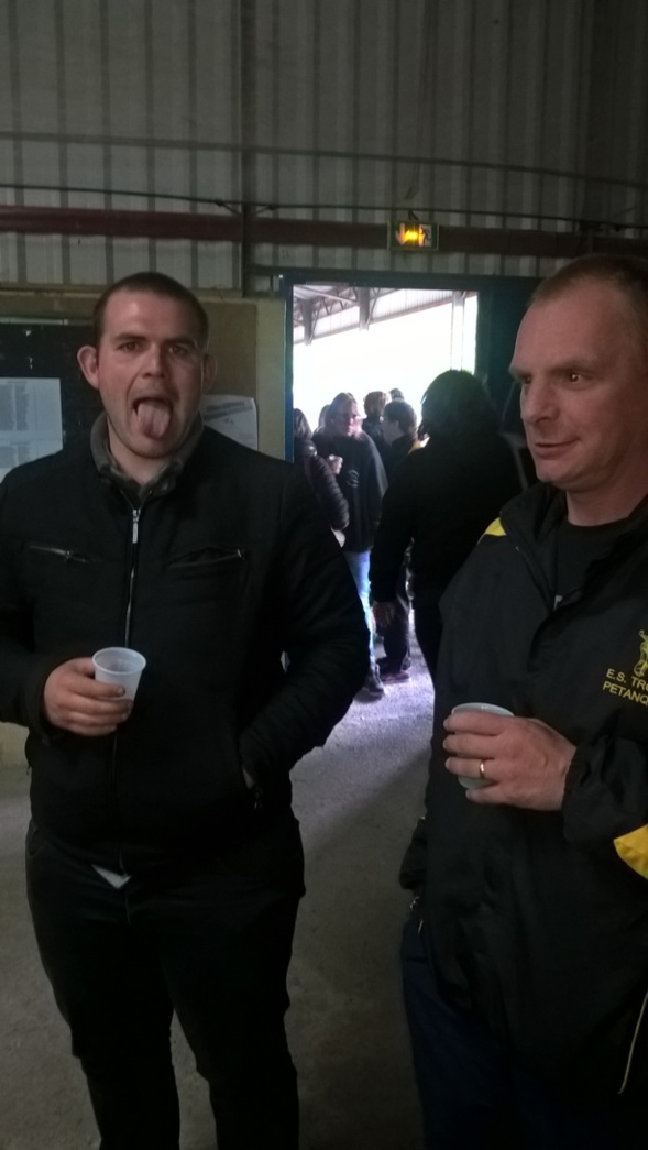 les supporters de ces dames à l'apéro bien sur !!