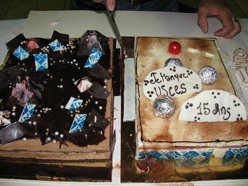 Surprise: un gâteau d'anniversaire pour les 15 ans de l'USCES