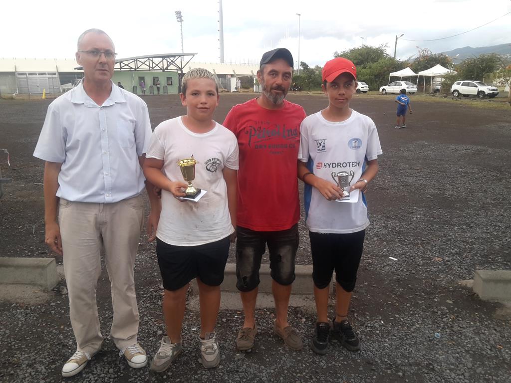 Emerick Vienne (à droite) Vice-Champion tête à tête cadet