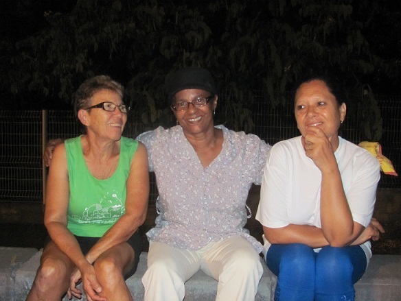 L'équipe des filles pour 2012 L'équipe des filles pour 2012