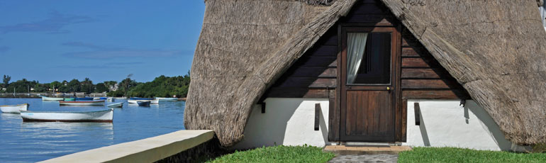 Bungalow "pieds dans l'eau"... Bungalow "pieds dans l'eau"...