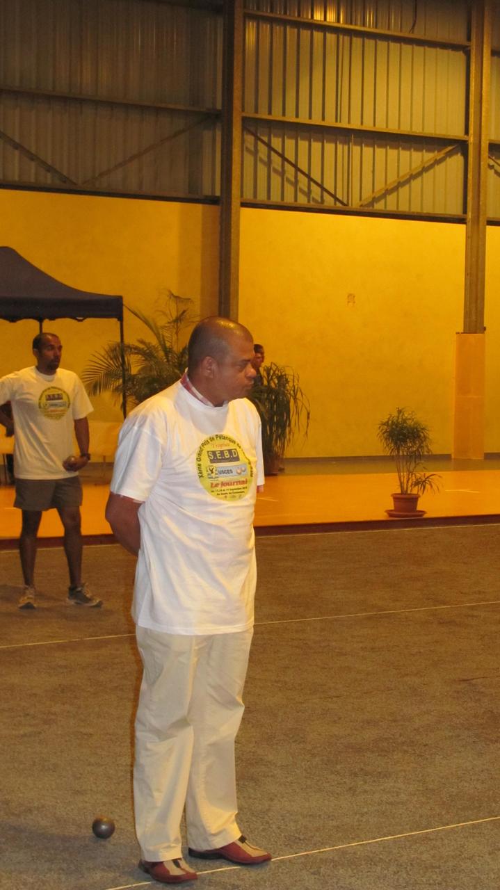 M. Douanier de l'entreprise SEBD le partenaire officiel du Grand Prix M. Douanier de l'entreprise SEBD le partenaire officiel du Grand Prix