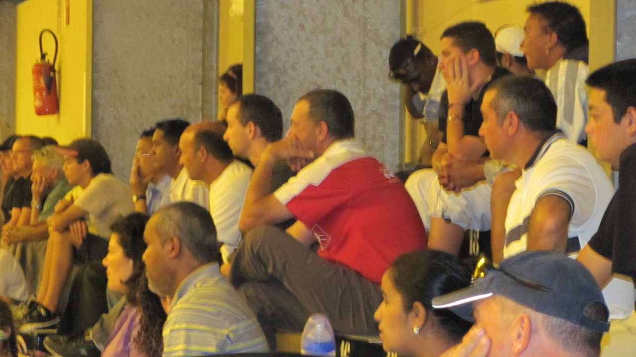 Les premiers spectateurs sont là! Les premiers spectateurs sont là!