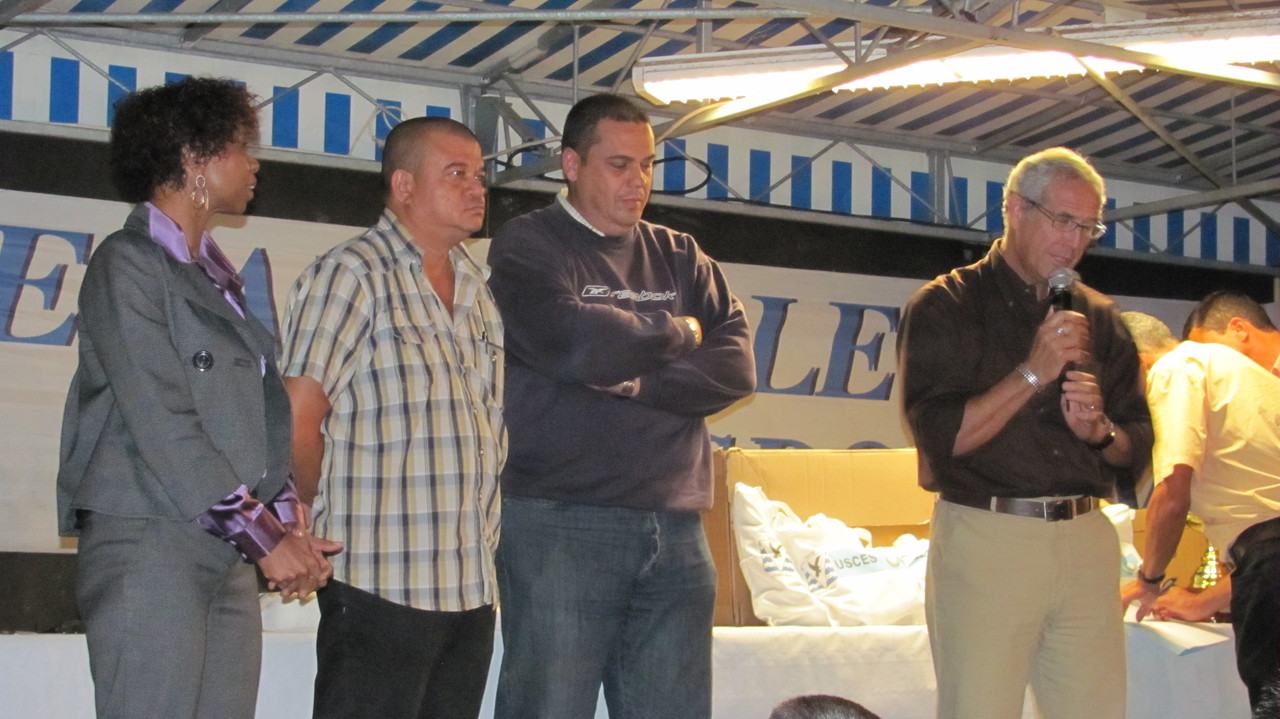 Discours de M. Lacouture Maire de l'Etang-Salé Discours de M. Lacouture Maire de l'Etang-Salé