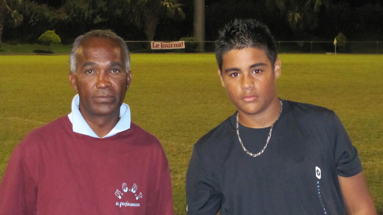 Mattéo a joué avec un joueur malgache Mattéo a joué avec un joueur malgache