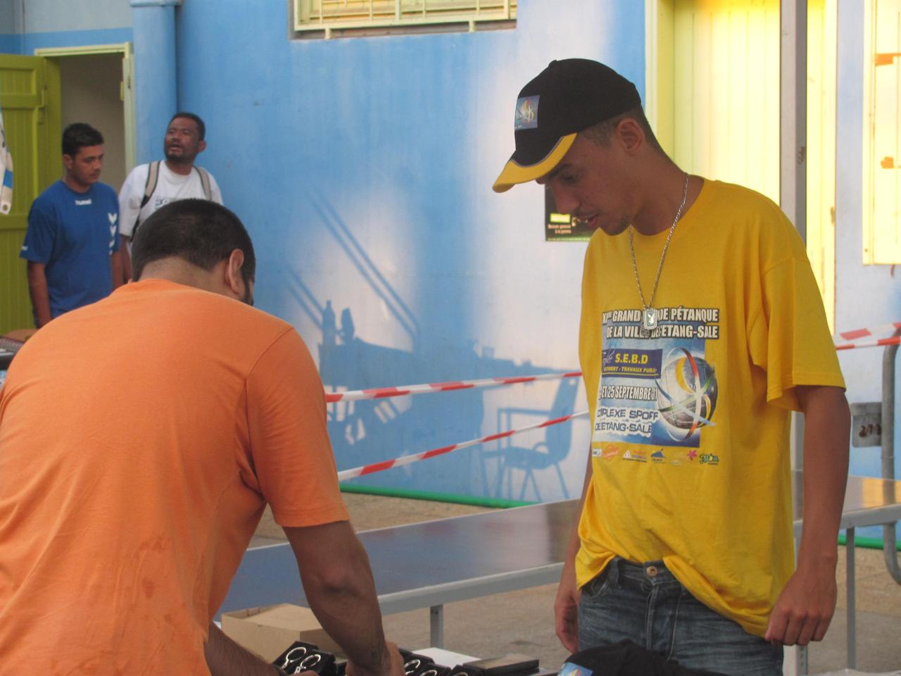 Fabien le vendeur! Fabien le vendeur!