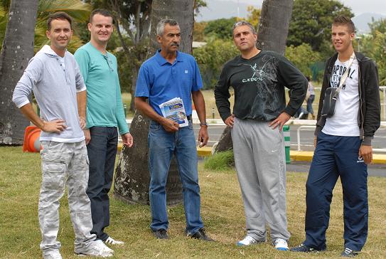 Arrivée des métropolitains à l'aéroport Arrivée des métropolitains à l'aéroport