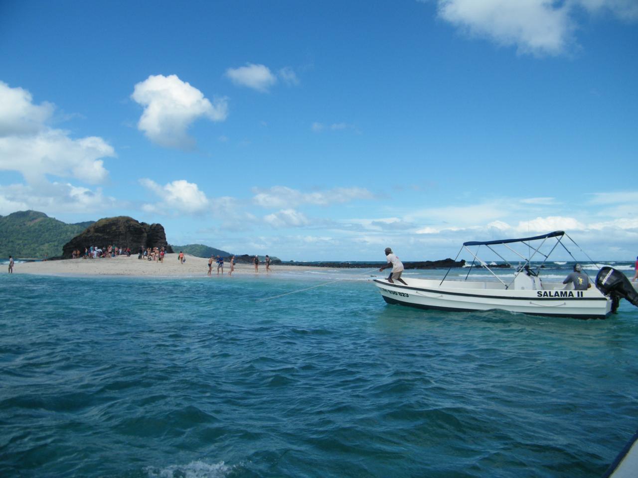 Arrivée sur les Ilôts Choisil Arrivée sur les Ilôts Choisil