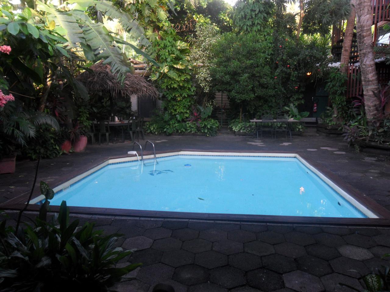 La piscine de l'hôtel La piscine de l'hôtel