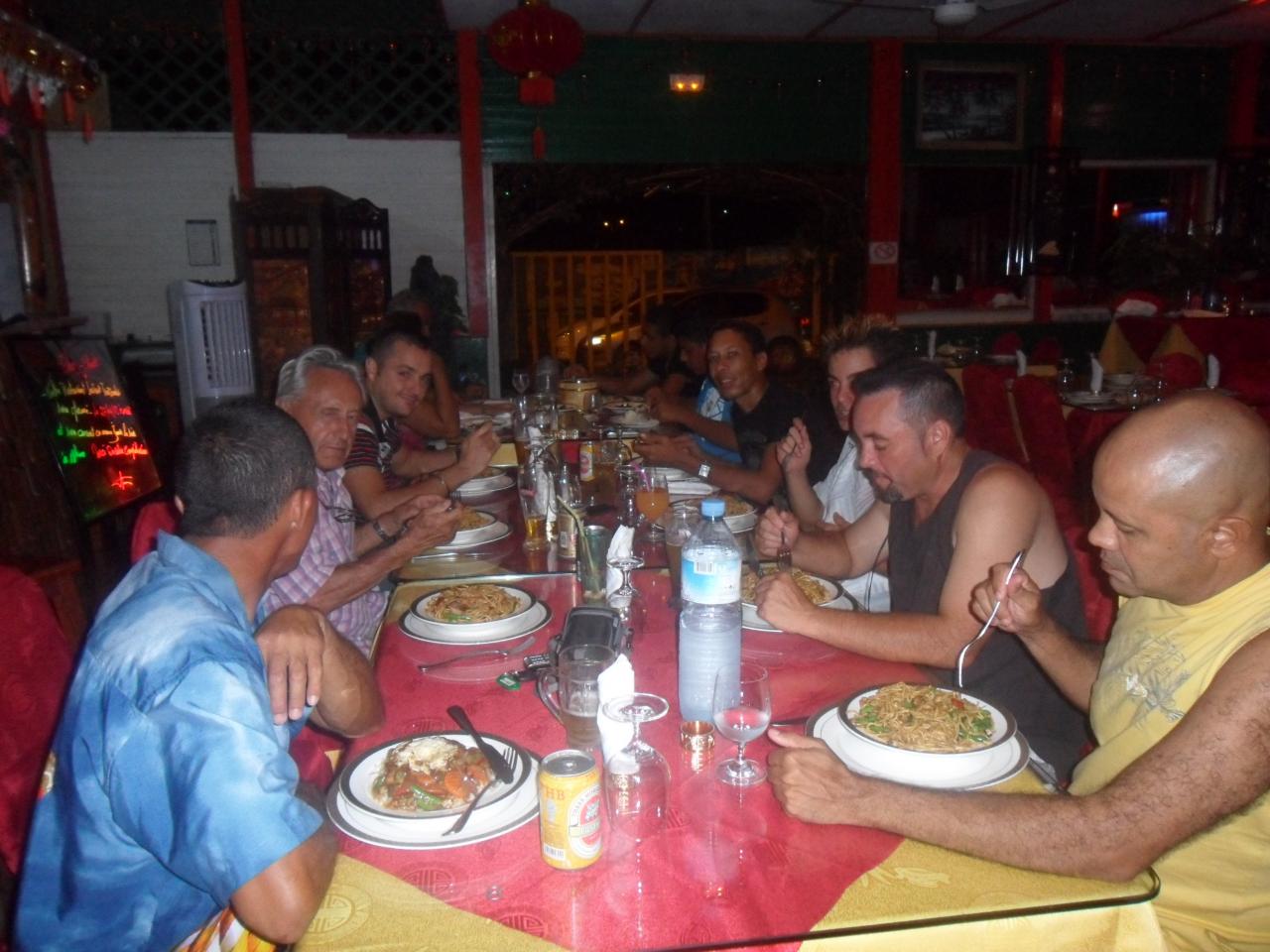 Repas du jeudi soir au restaurant asiatique Repas du jeudi soir au restaurant asiatique