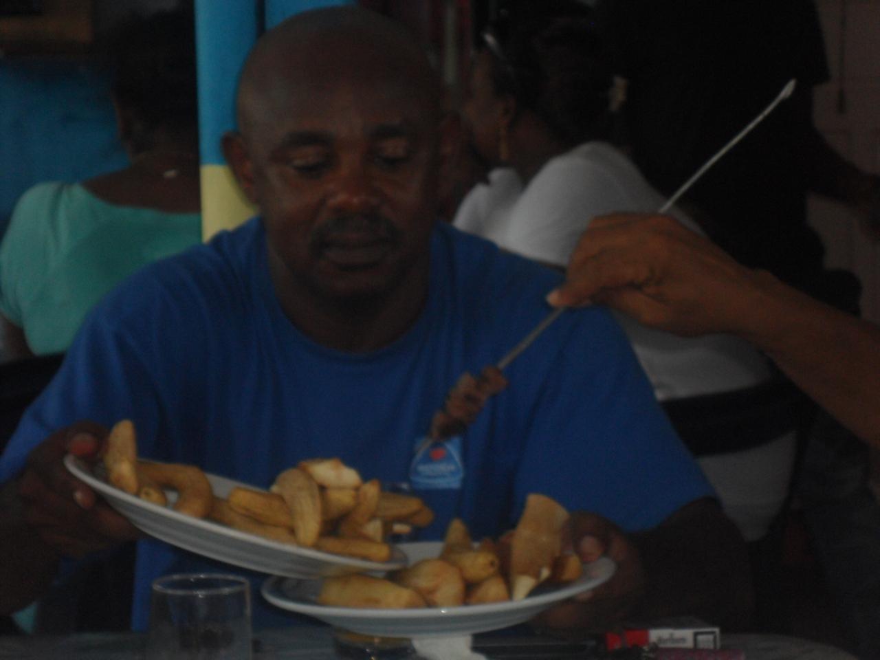 Bananes et manioc en accompagnement Bananes et manioc en accompagnement