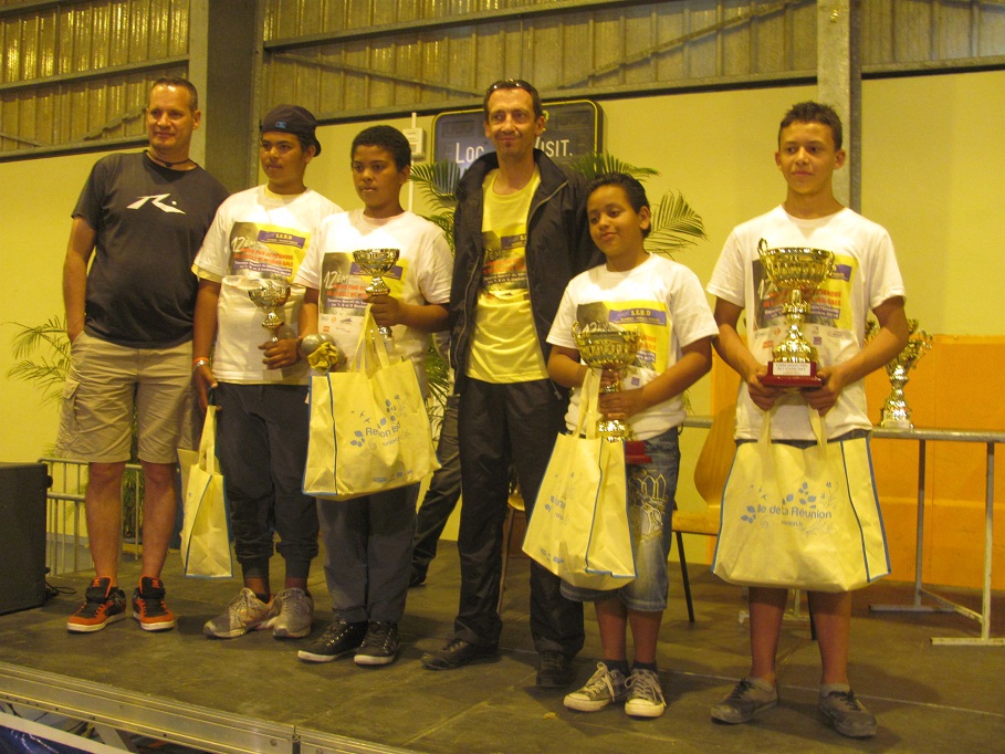 Fontaine/Yohann Rivière et Olivier Barret/Didier Barret en finale catégorie minimes/cadets Fontaine/Yohann Rivière et Olivier Barret/Didier Barret en finale catégorie minimes/cadets