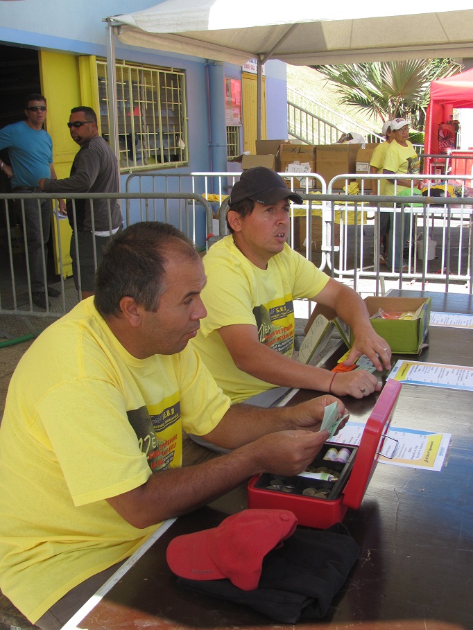 Philippe et Bertrand à la caisse Philippe et Bertrand à la caisse
