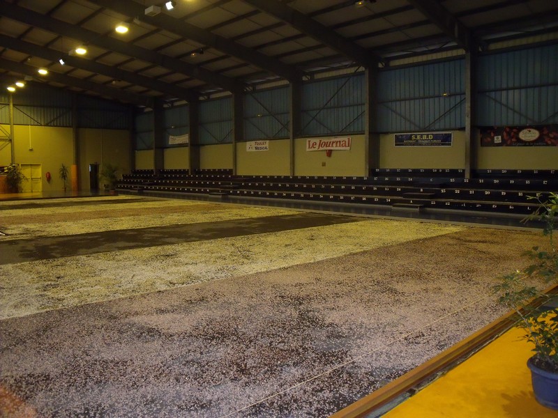 Le boulodrome dans le gymnase Le boulodrome dans le gymnase