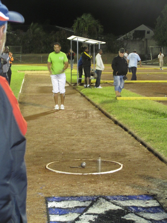 René Guy Tolar au tir de précision René Guy Tolar au tir de précision