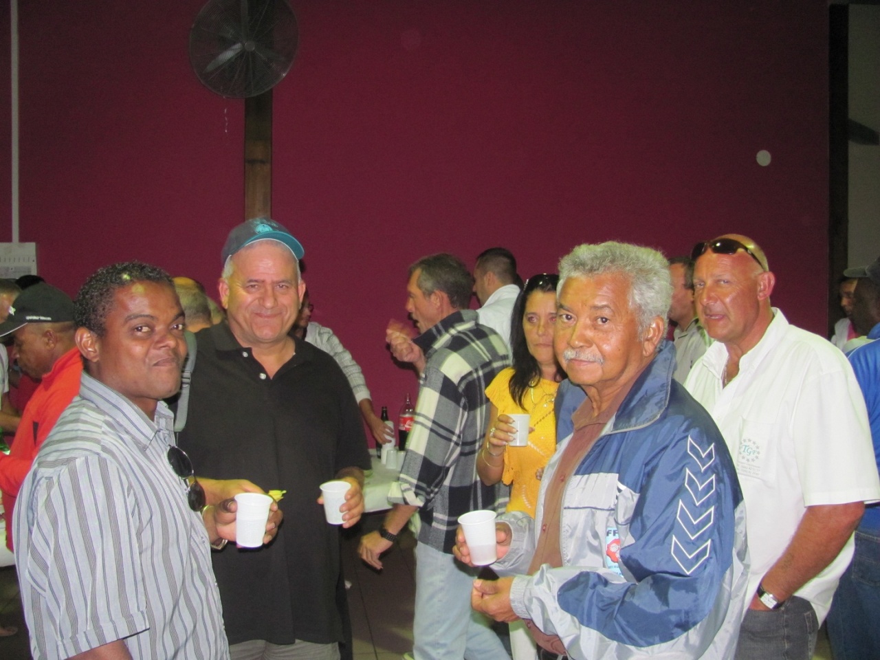 Repas inaugural au Blue Bayou Repas inaugural au Blue Bayou