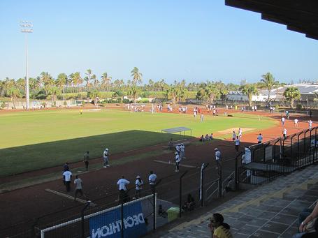 Les premières parties sur la piste d'athlétisme Les premières parties sur la piste d'athlétisme