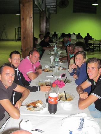 Repas inaugural avec la délégation métropolitaine Repas inaugural avec la délégation métropolitaine