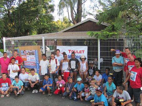 Photo souvenir des jeunes et champions métropolitains Photo souvenir des jeunes et champions métropolitains