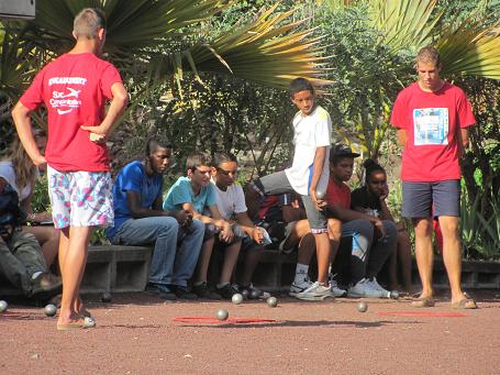 Ca rigole pas avec les Rocher! Ca rigole pas avec les Rocher!