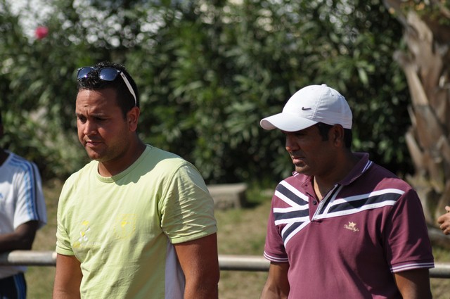 Quelques parties encore sur la piste d'athlétisme Quelques parties encore sur la piste d'athlétisme