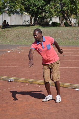 Quelques parties encore sur la piste d'athlétisme Quelques parties encore sur la piste d'athlétisme