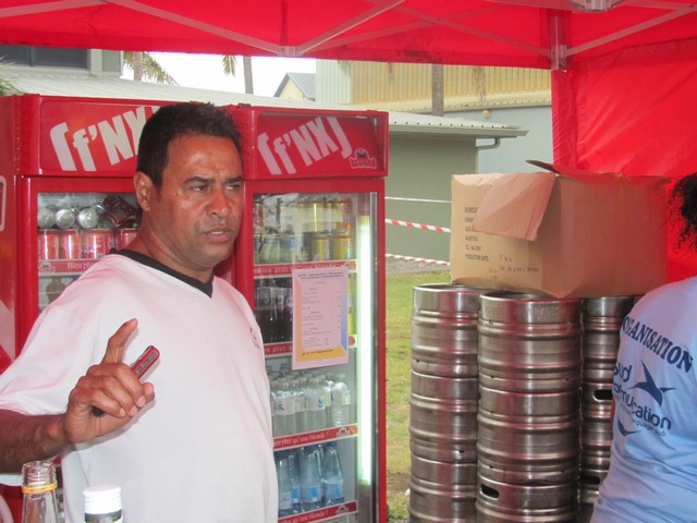 Dada au bar Dada au bar