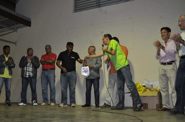 Echange de fanions Echange de fanions