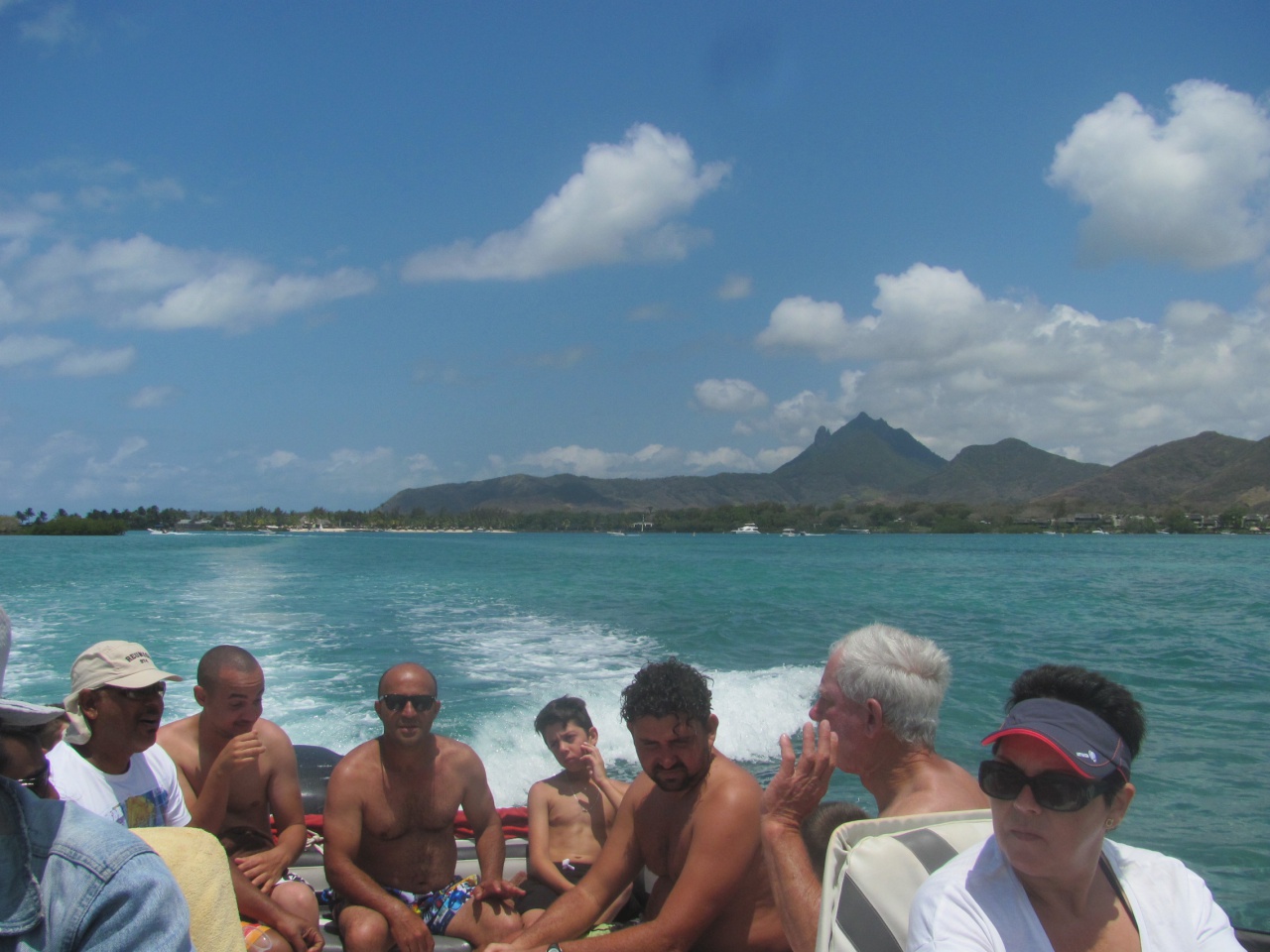 On a soif, on a faim! On a soif, on a faim!