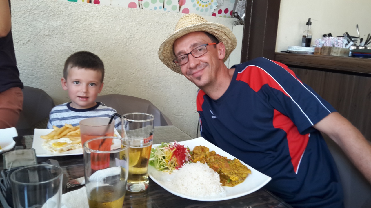 Le Président et son fils au restaurant Le Président et son fils au restaurant